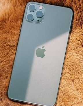 鹤岗苹果维修点分享iPhone 11 Pro Max电池发烫特殊问题 